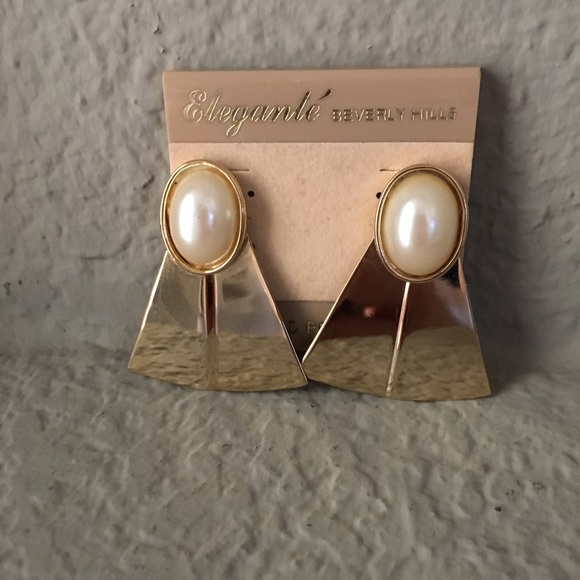 Gold-tone earrings, 14 k posts - Picture 1 of 2